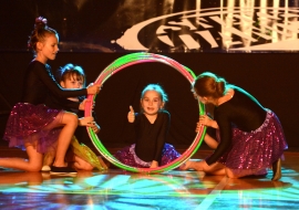 snake-dance-00-gala