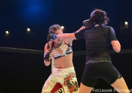 gala-ifn1-mma-08