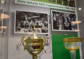 szewinski-koszulki-trofea-hsc-09