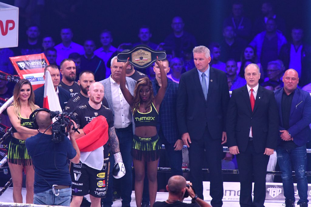 Parzęczewski i Brodnicka wygrali swoje walki w Hali Sportowej Częstochowa